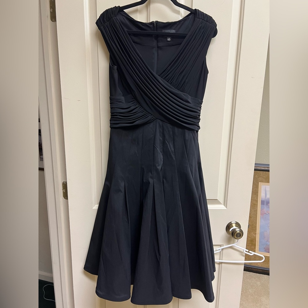 Adrianna Papell Black Pleated Midi Dress